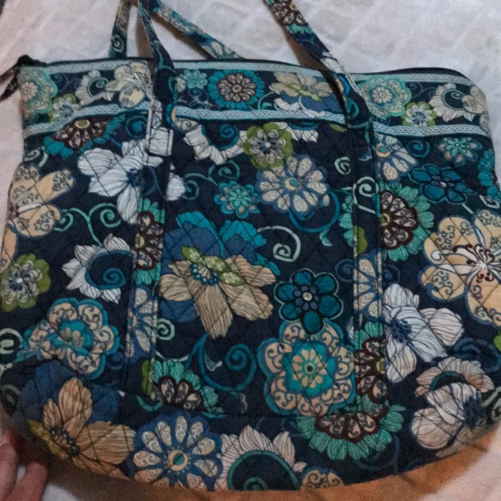 Purse - Picture 2 of 4